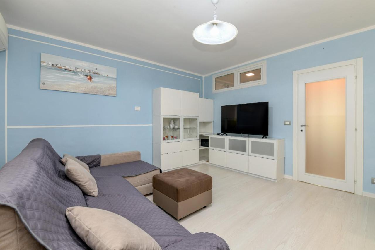 My Desenzano Holiday Apartment Ντεζεντσάνο ντελ Γκάρντα Εξωτερικό φωτογραφία