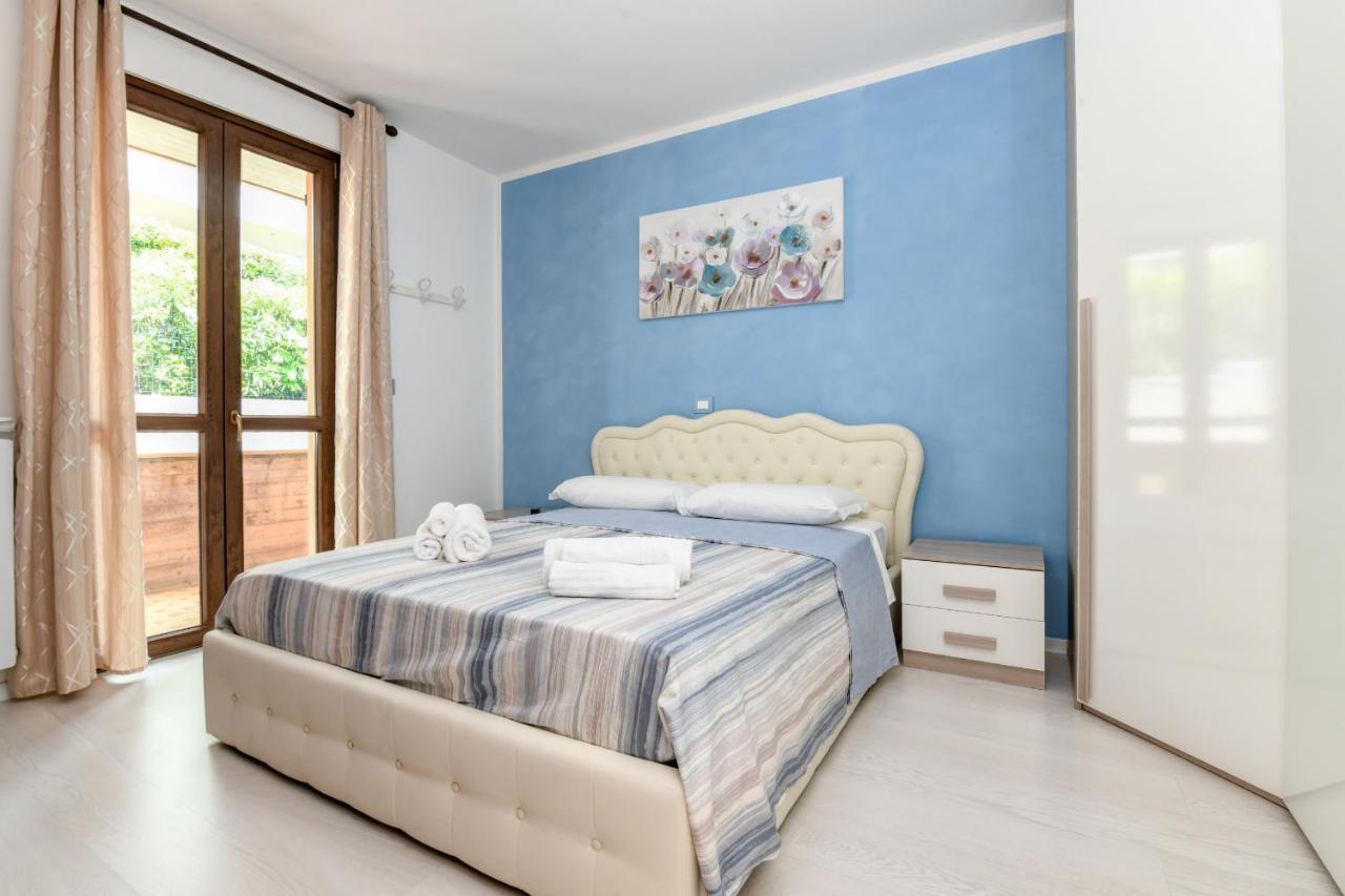 My Desenzano Holiday Apartment Ντεζεντσάνο ντελ Γκάρντα Εξωτερικό φωτογραφία