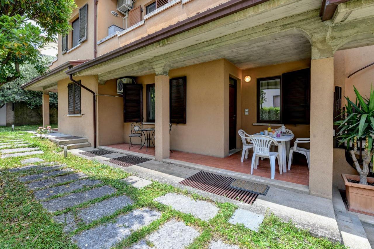 My Desenzano Holiday Apartment Ντεζεντσάνο ντελ Γκάρντα Εξωτερικό φωτογραφία