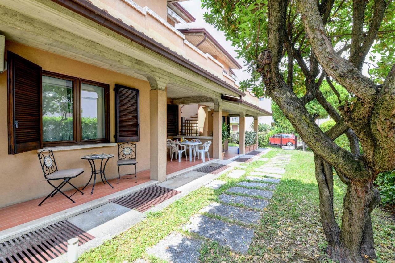 My Desenzano Holiday Apartment Ντεζεντσάνο ντελ Γκάρντα Εξωτερικό φωτογραφία